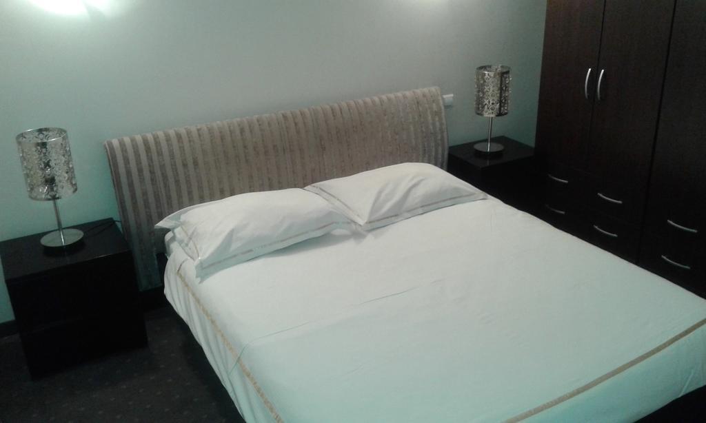 Vila Apolo Belgrado Kamer foto